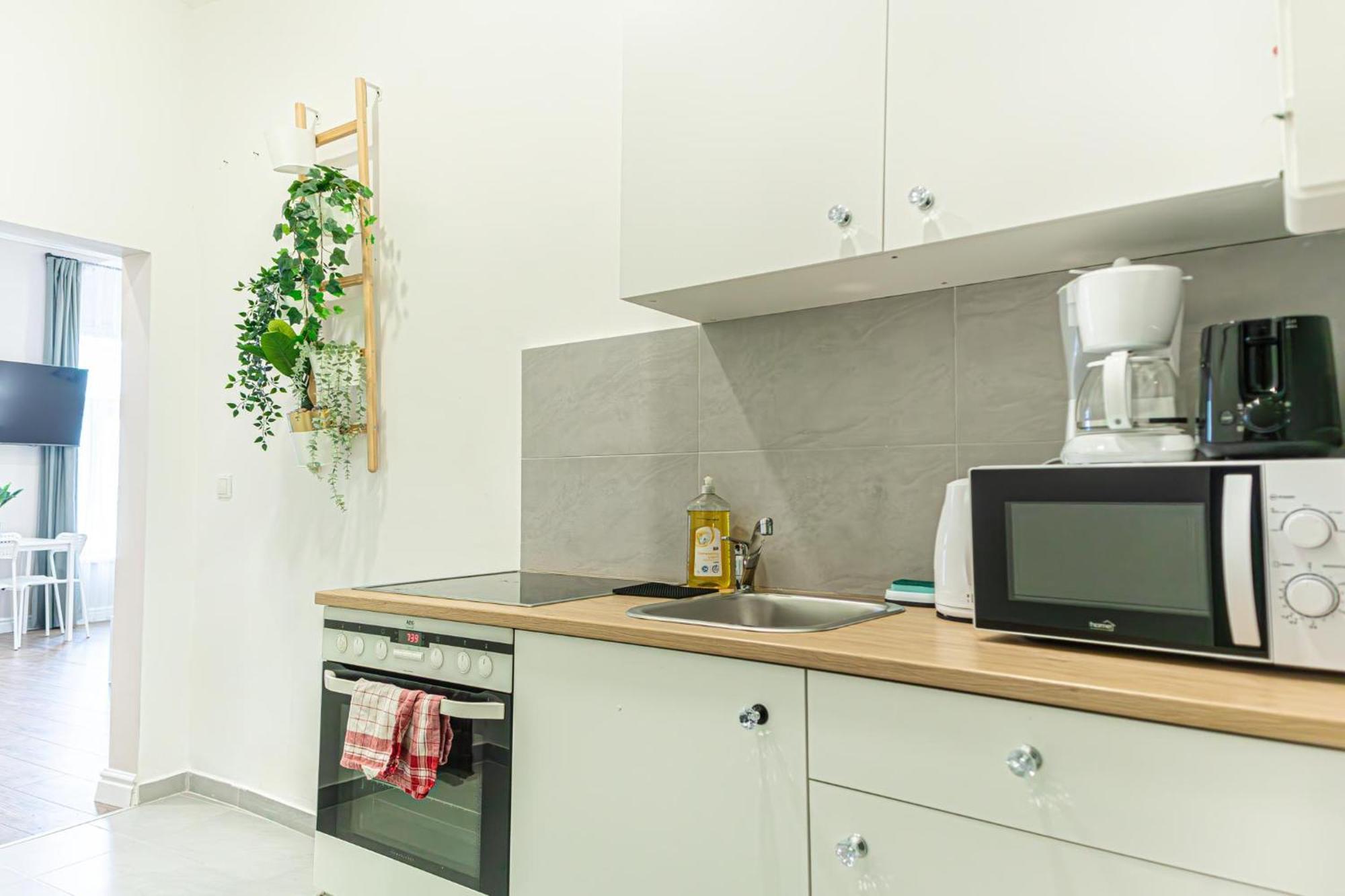 Stylish Studio Apartment Wiener Stadthalle Eksteriør billede