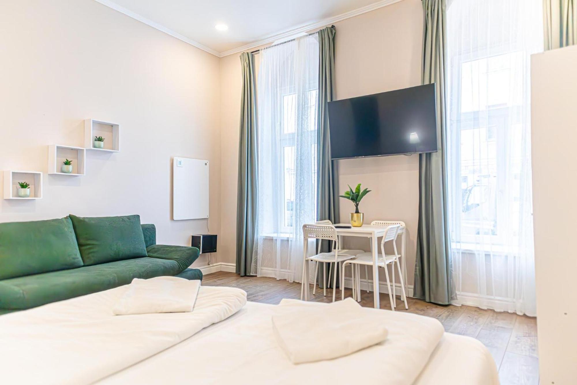 Stylish Studio Apartment Wiener Stadthalle Eksteriør billede